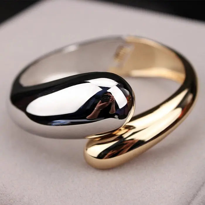 Erika Gold Plated Bangle
