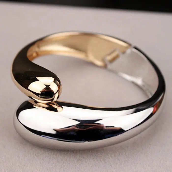 Erika Gold Plated Bangle