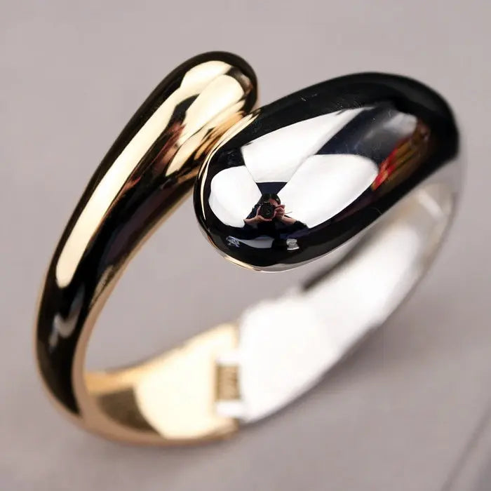 Erika Gold Plated Bangle