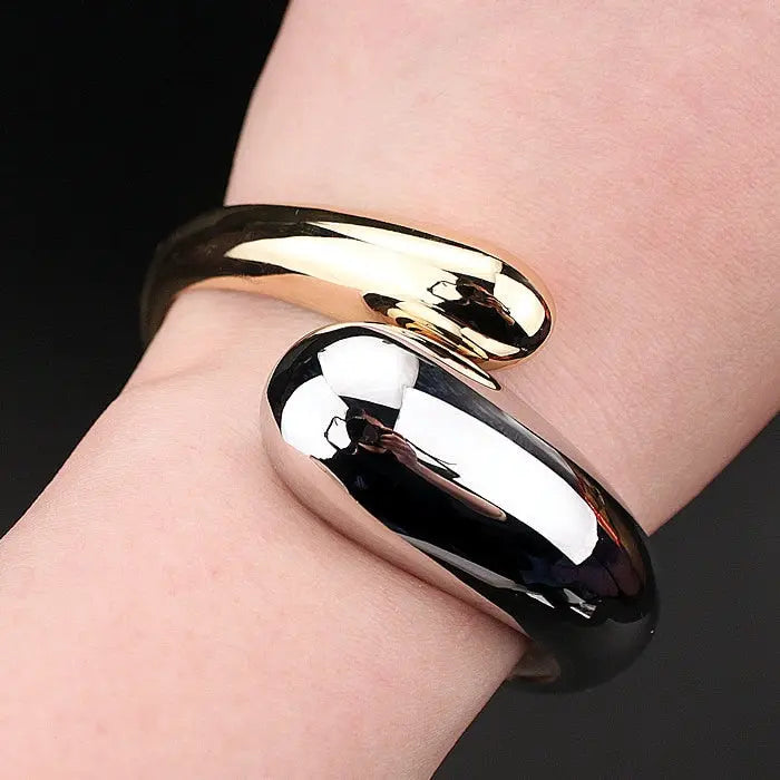 Erika Gold Plated Bangle