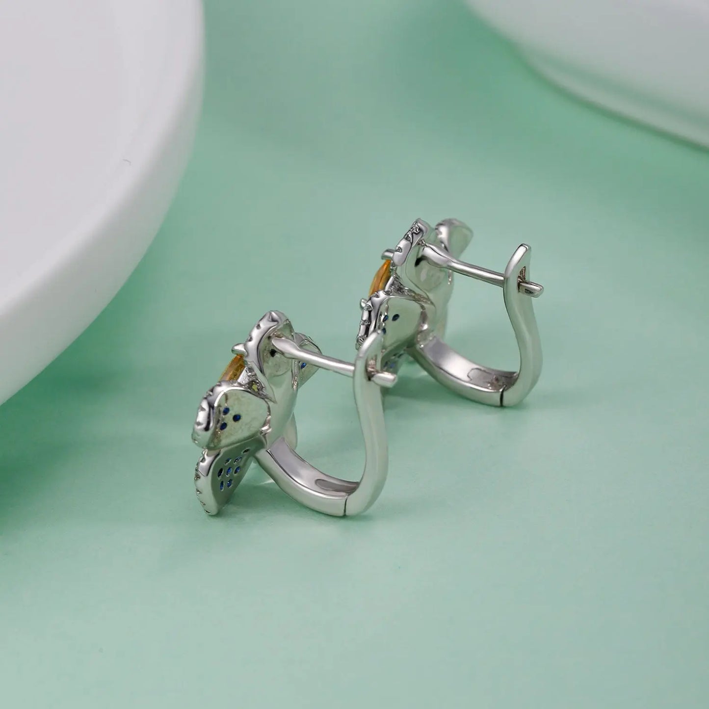 Flower Stud Earrings Coco & Dee