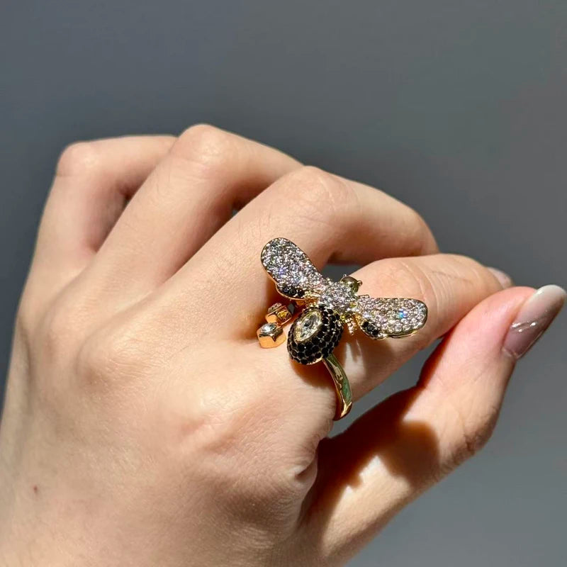 Bee Ring Coco & Dee