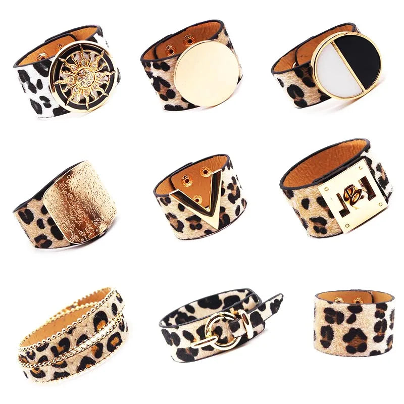 V Leather Bracelet Coco & Dee