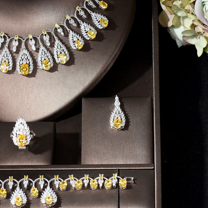 Amira Jewelry Set