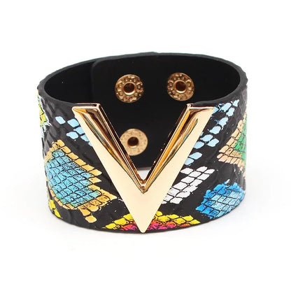 V Leather Bracelet Coco & Dee