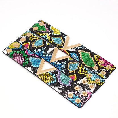V Leather Bracelet Coco & Dee