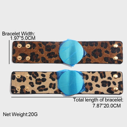 V Leather Bracelet Coco & Dee