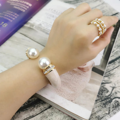 Amira Bangle Coco & Dee