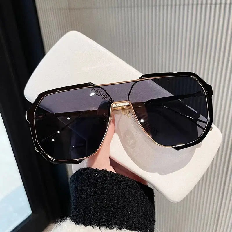 Nehar Oversized sunglasses Coco & Dee