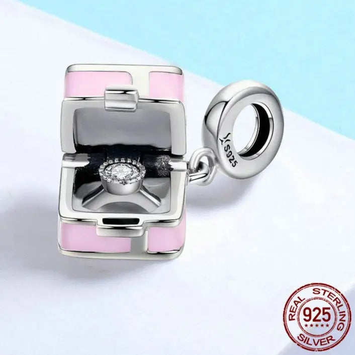 Pink Box Surprise Charm Coco & Dee