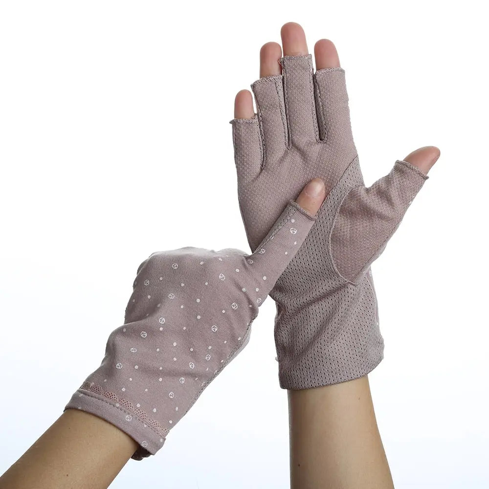 Polka Dot Summer Gloves Coco & Dee