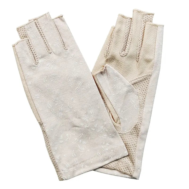 Polka Dot Summer Gloves Coco & Dee