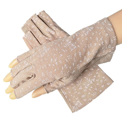 Polka Dot Summer Gloves Coco & Dee