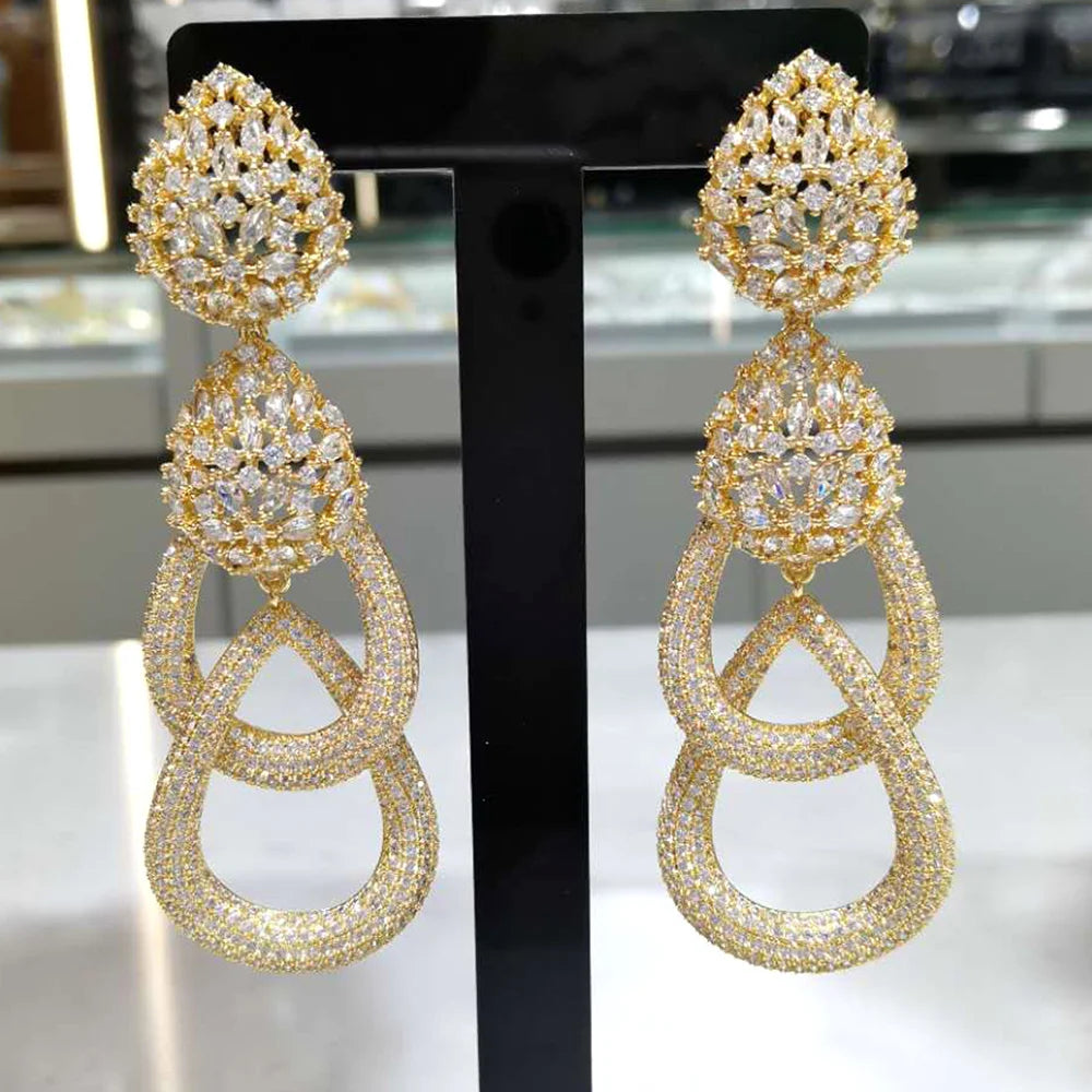 DOTEFFIL Pendant Earring Set