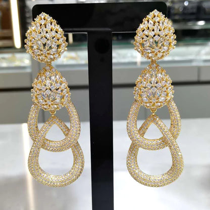 DOTEFFIL Pendant Earring Set
