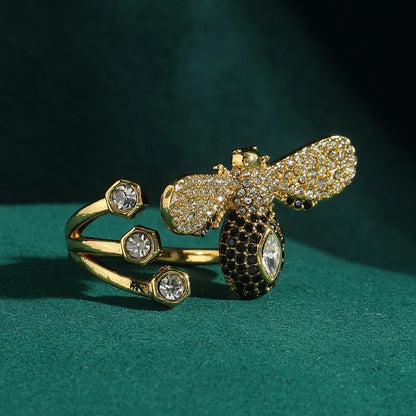 Bee Ring Coco & Dee