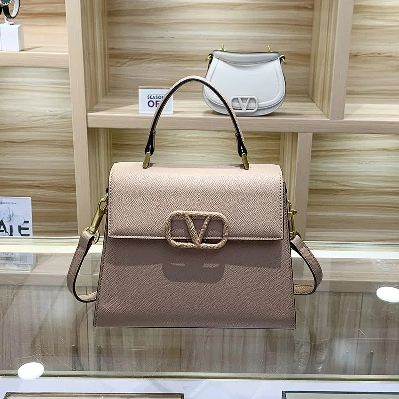 Cindy Leather Handbag Coco & Dee