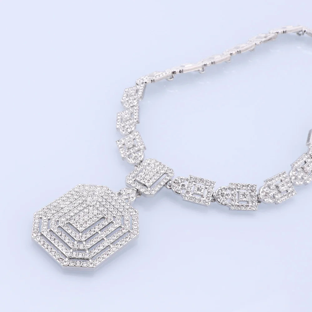 Cynthia Jewelry Set Coco & Dee