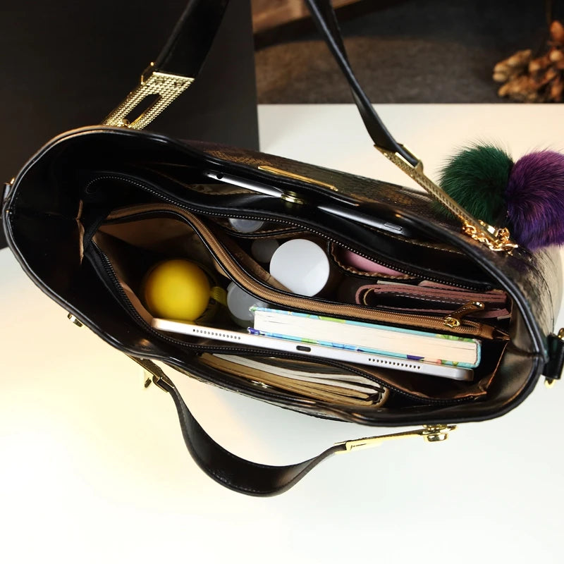 Antalya Leather Handbag Coco & Dee