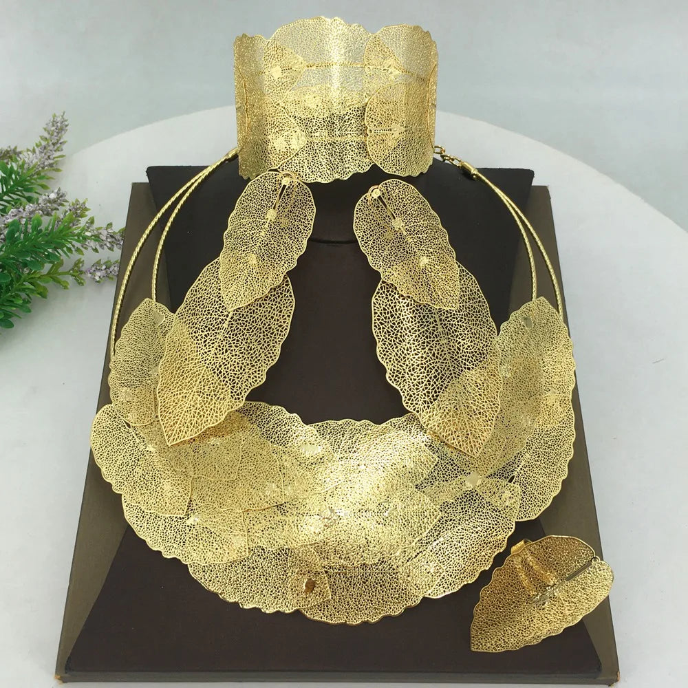 Golden Leaf Jewelry Set