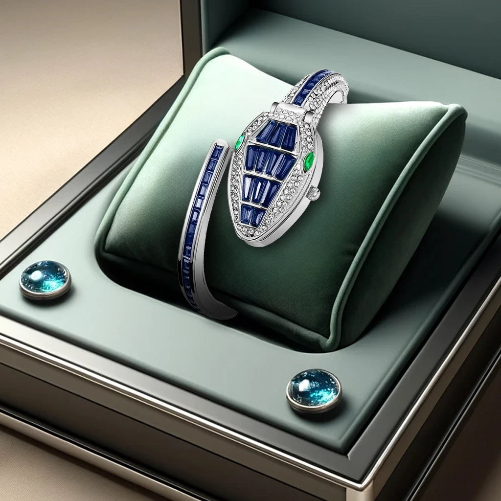 Snake Watch Coco & Dee