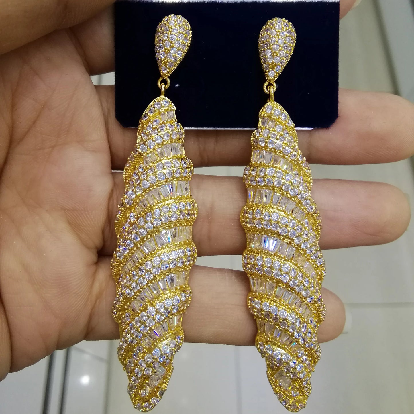Scallop Drop Earrings