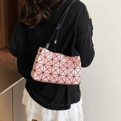 Geo Handbag Coco & Dee