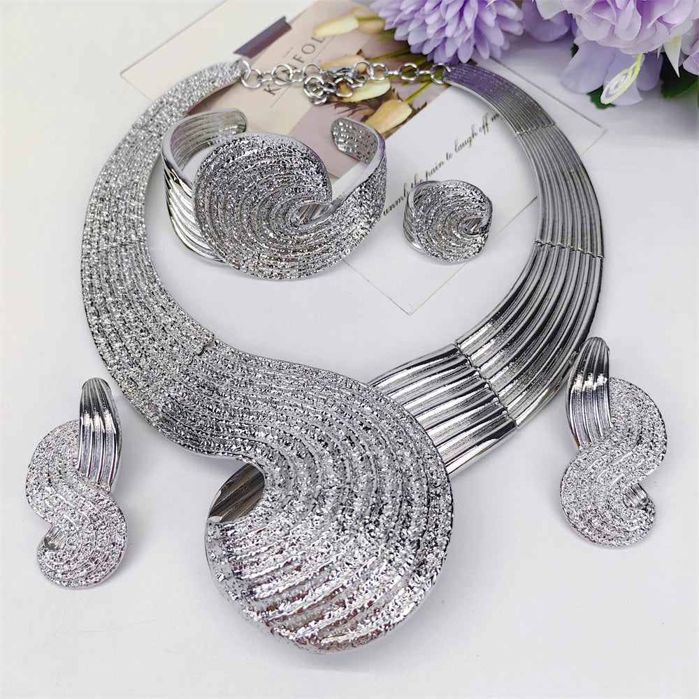 Opulent Grace Jewellery Set Coco & Dee