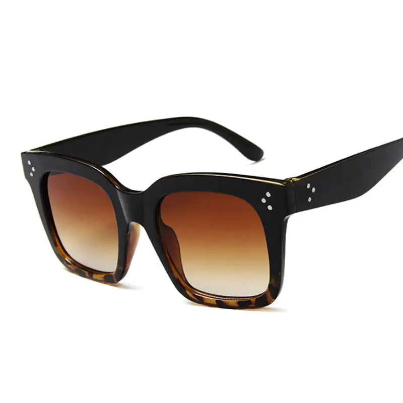 Sarika Oversized Sunglasses Coco & Dee