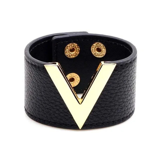 V Leather Bracelet Coco & Dee