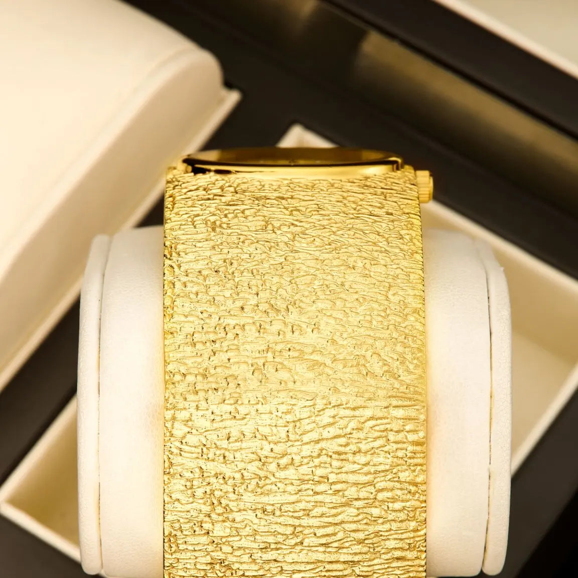 Aria Classic Watch Coco & Dee