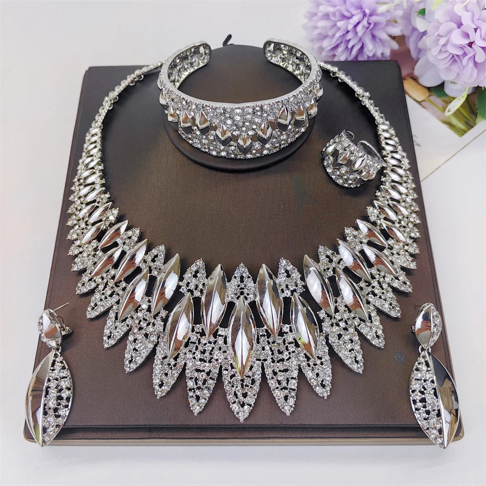 Regal Spark Jewellery Set Coco & Dee