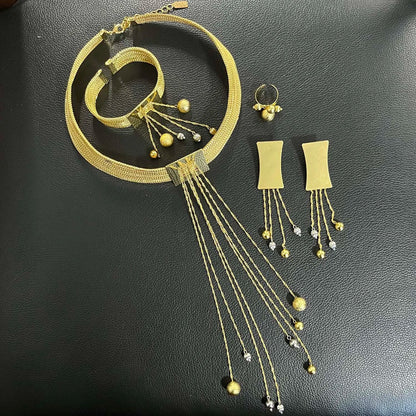 Mandy Jewelry Set Coco & Dee