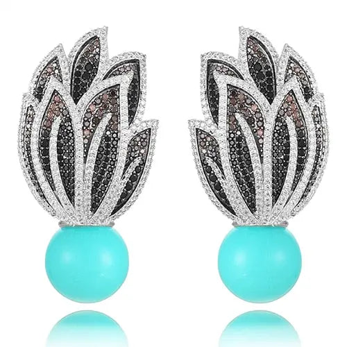 Torch Pearl Earrings Coco & Dee