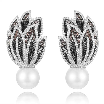 Torch Pearl Earrings Coco & Dee