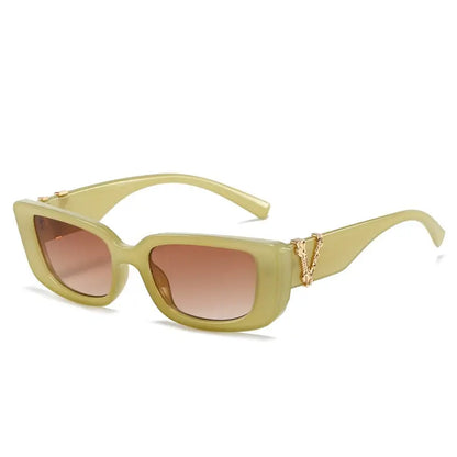 Vintage Cat eye Sunglasses Coco & Dee