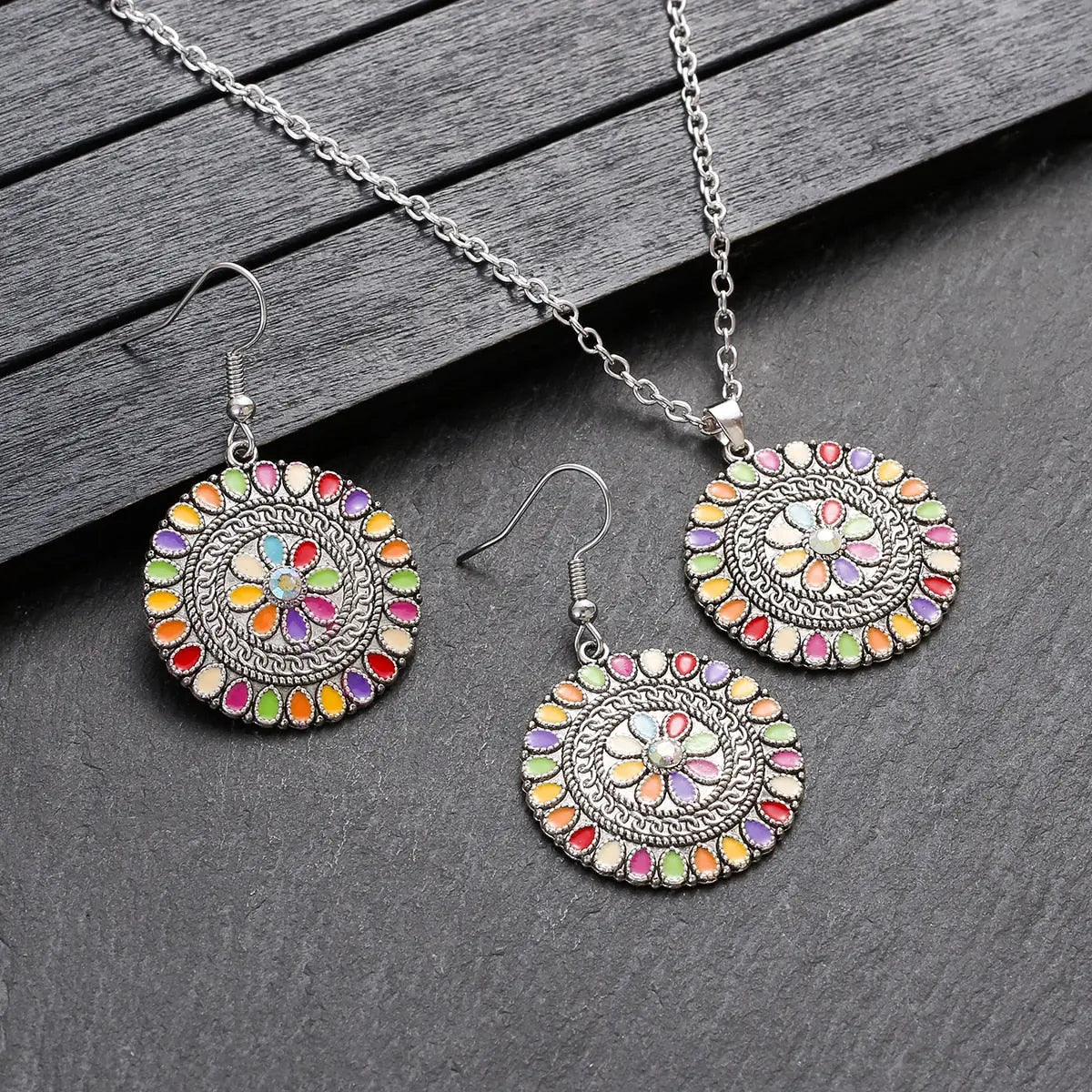 Vintage Flower Pendant Set Coco & Dee